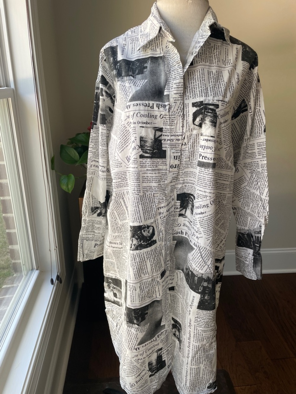 Newspaper Print Long Sleeve Shirt Dress - Black & White